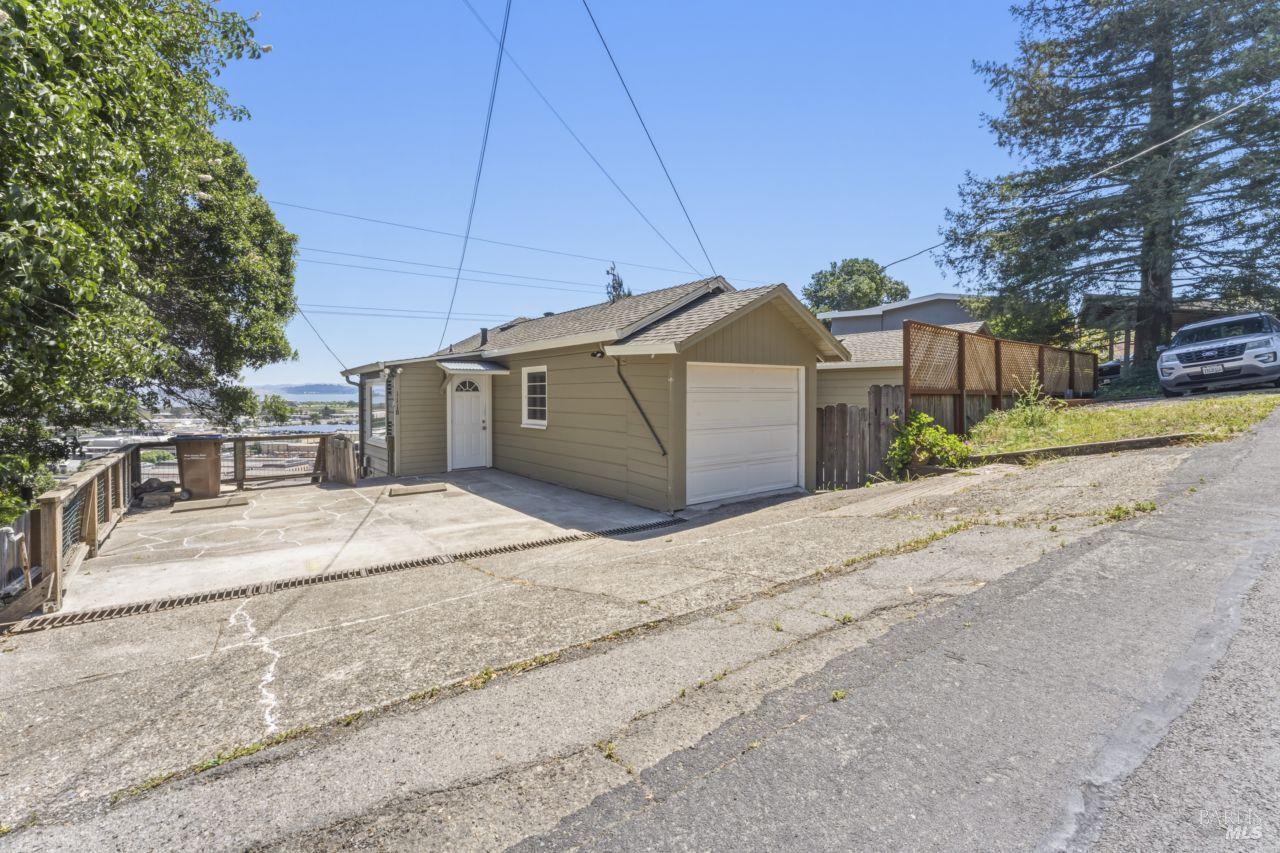 111 Altena Street San Rafael, CA 94901 - Photo 3 of 46