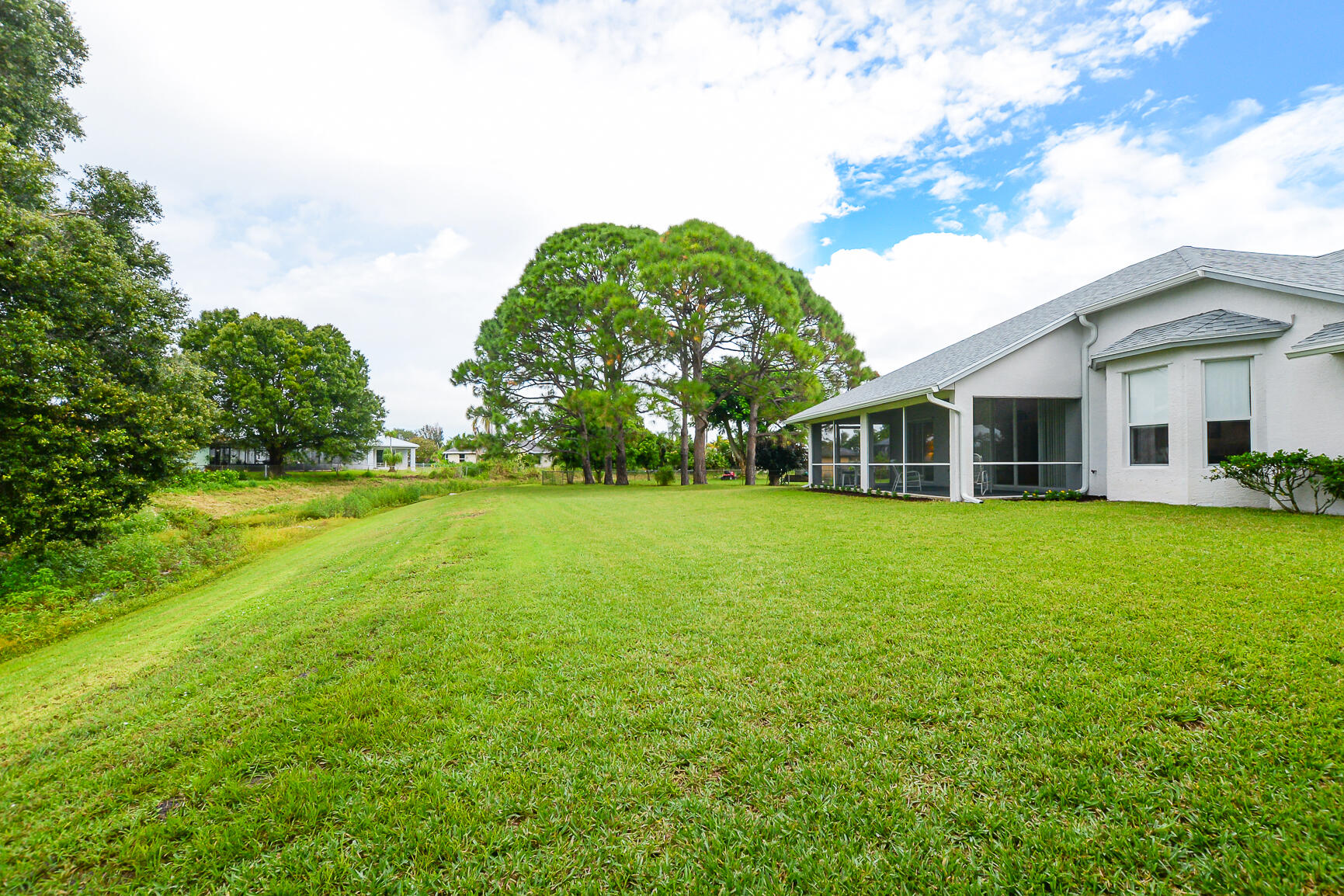311 Southeast Fisk Road Port St. Lucie, FL 34984 - Photo 40 of 42 LR-0730