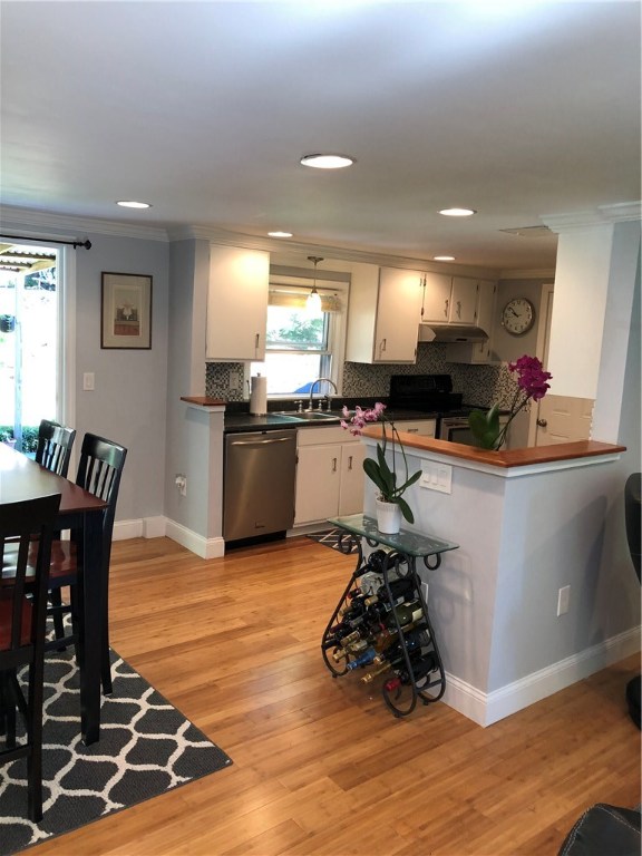143 Diamond Hill Road Warwick, RI 02886 - Photo 5 of 18