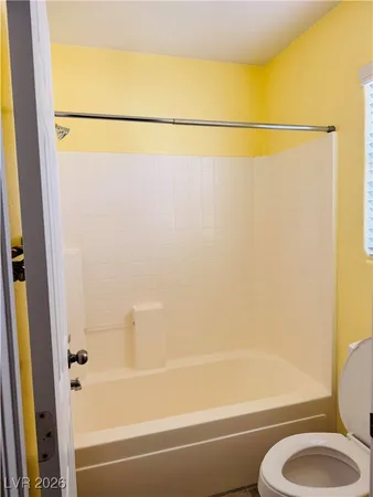 $2,300 | 8035 Villa Trovas Court, Las Vegas, NV 89113