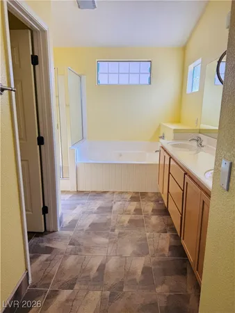 $2,300 | 8035 Villa Trovas Court, Las Vegas, NV 89113