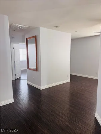 $2,300 | 8035 Villa Trovas Court, Las Vegas, NV 89113