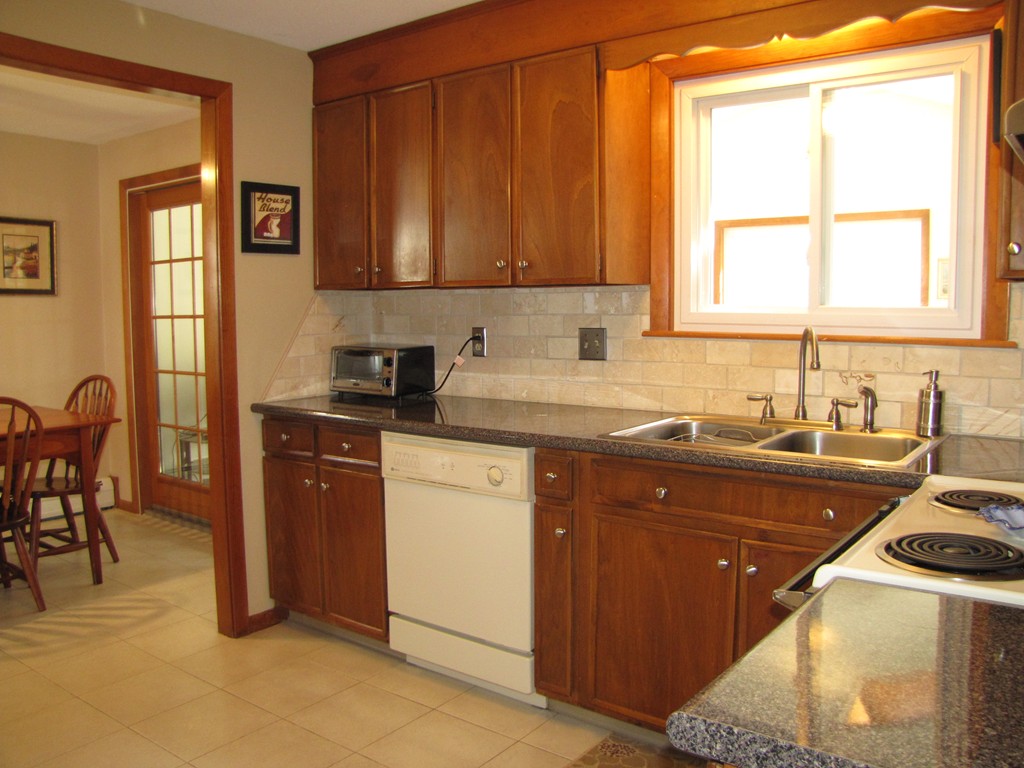 7 West Allen Ridge Road East Longmeadow, MA 01028 - Photo 11 of 27