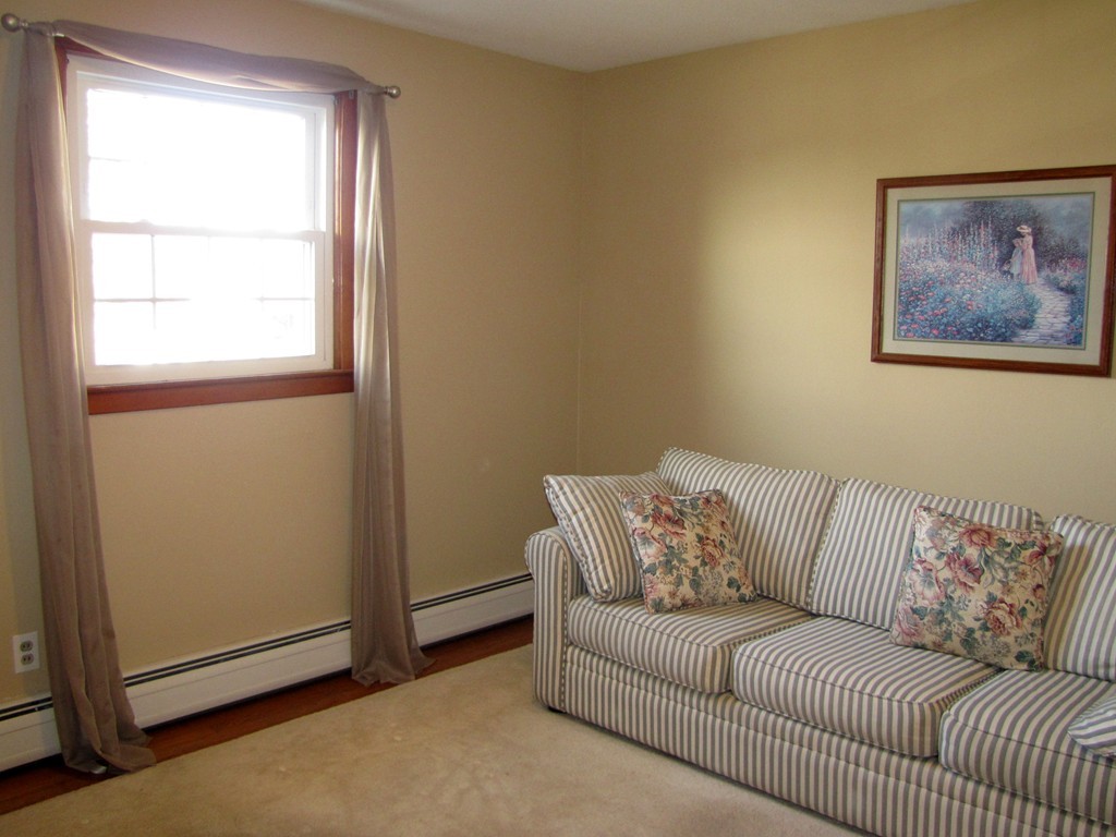 7 West Allen Ridge Road East Longmeadow, MA 01028 - Photo 16 of 27