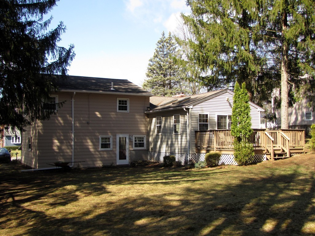 7 West Allen Ridge Road East Longmeadow, MA 01028 - Photo 3 of 27