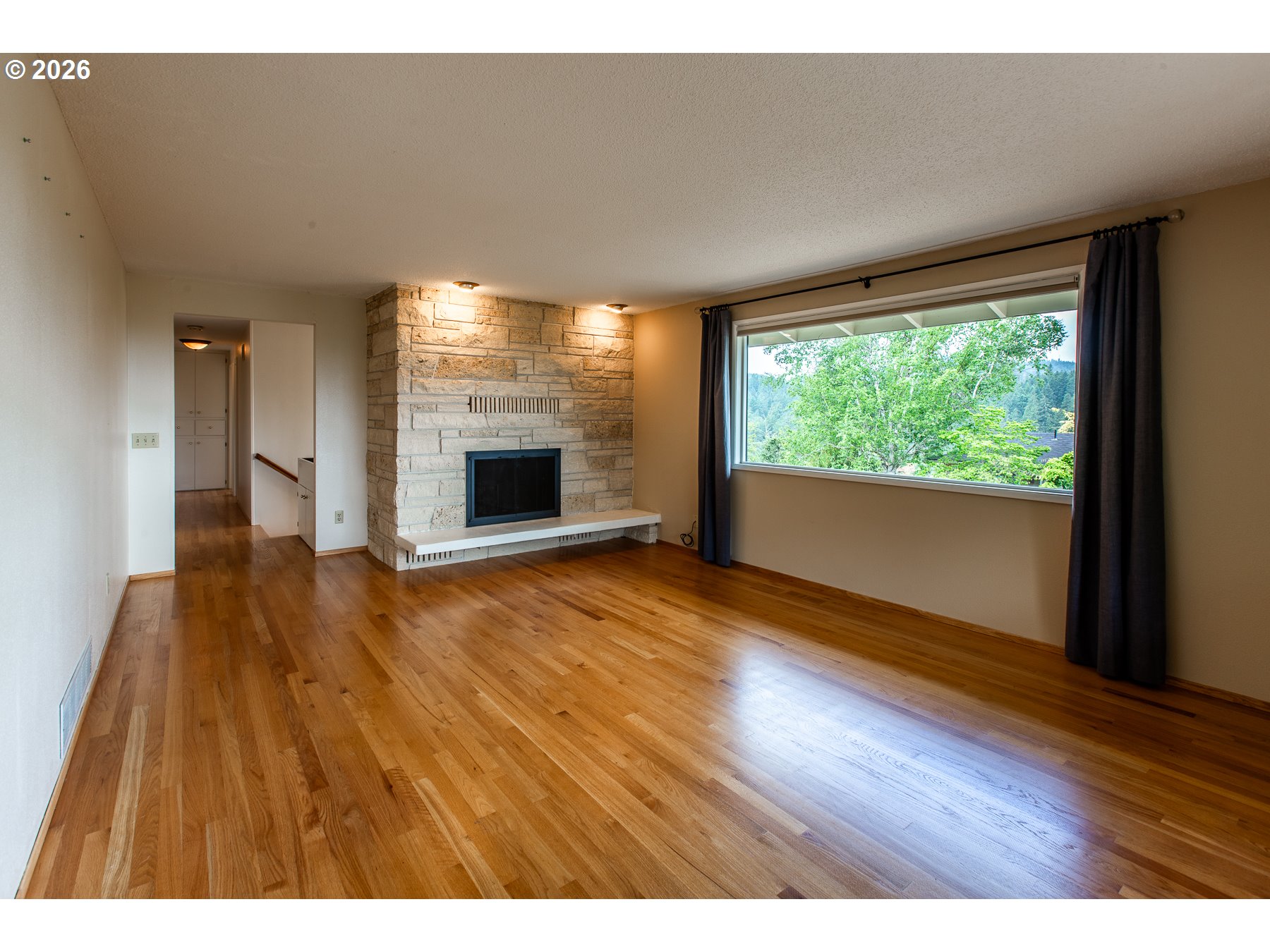 3985 University Street Eugene, OR 97405 - Photo 12 of 46