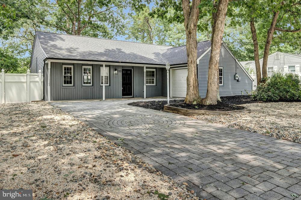 133 Captain Road Manahawkin, NJ 08050 - Photo 2 of 14