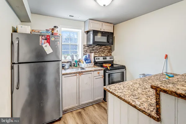 $770,000 | 14333 Birchdale Avenue, Woodbridge, VA 22193