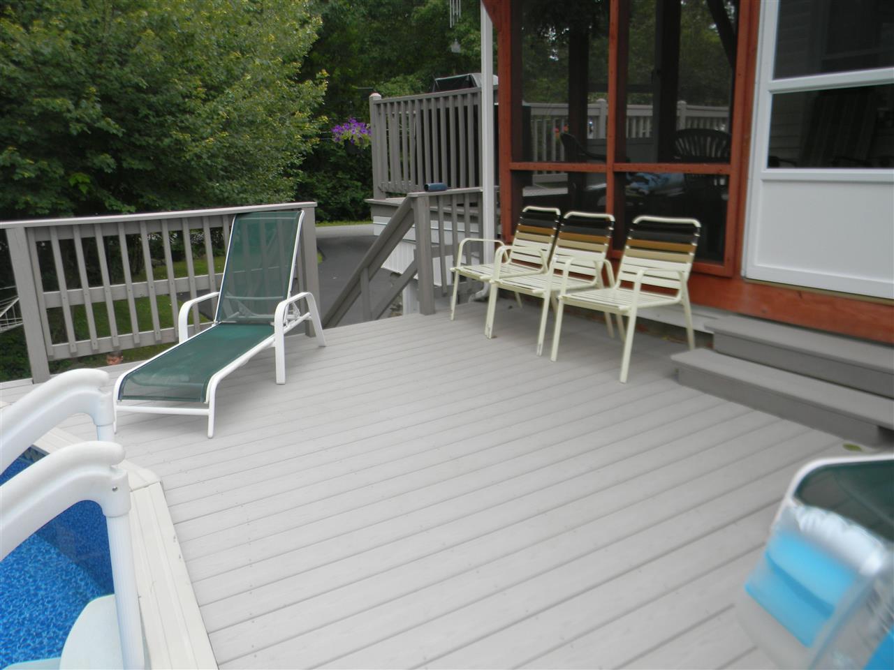 32 Griffin Road Londonderry, NH 03053 - Photo 3 of 36
