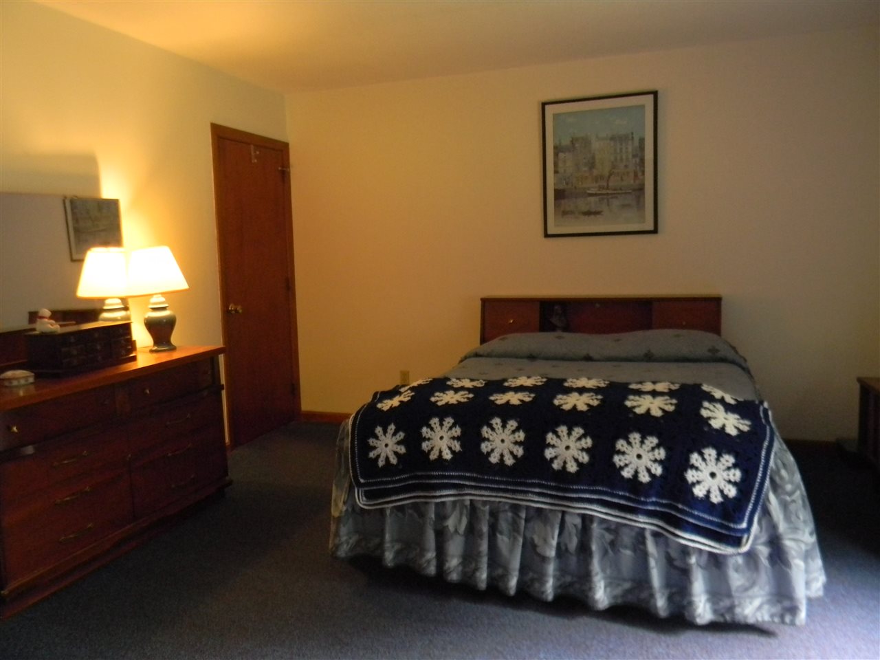 32 Griffin Road Londonderry, NH 03053 - Photo 21 of 36