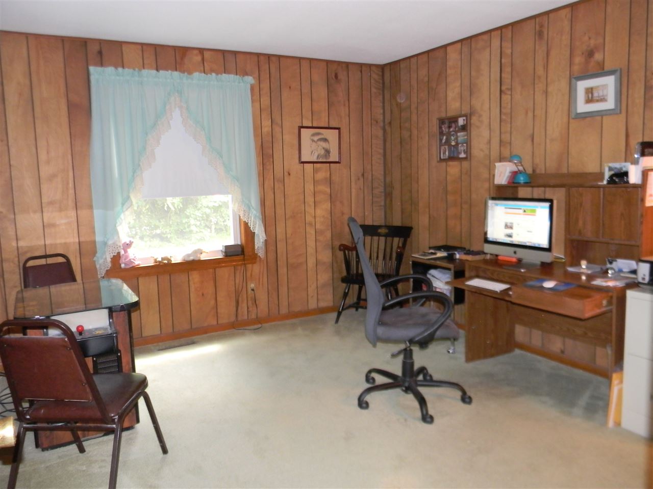 32 Griffin Road Londonderry, NH 03053 - Photo 23 of 36