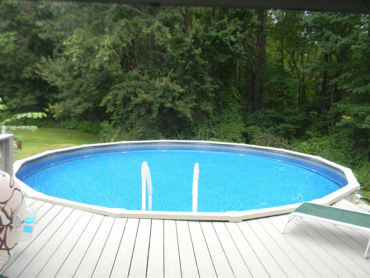 32 Griffin Road Londonderry, NH 03053 - Photo 4 of 36
