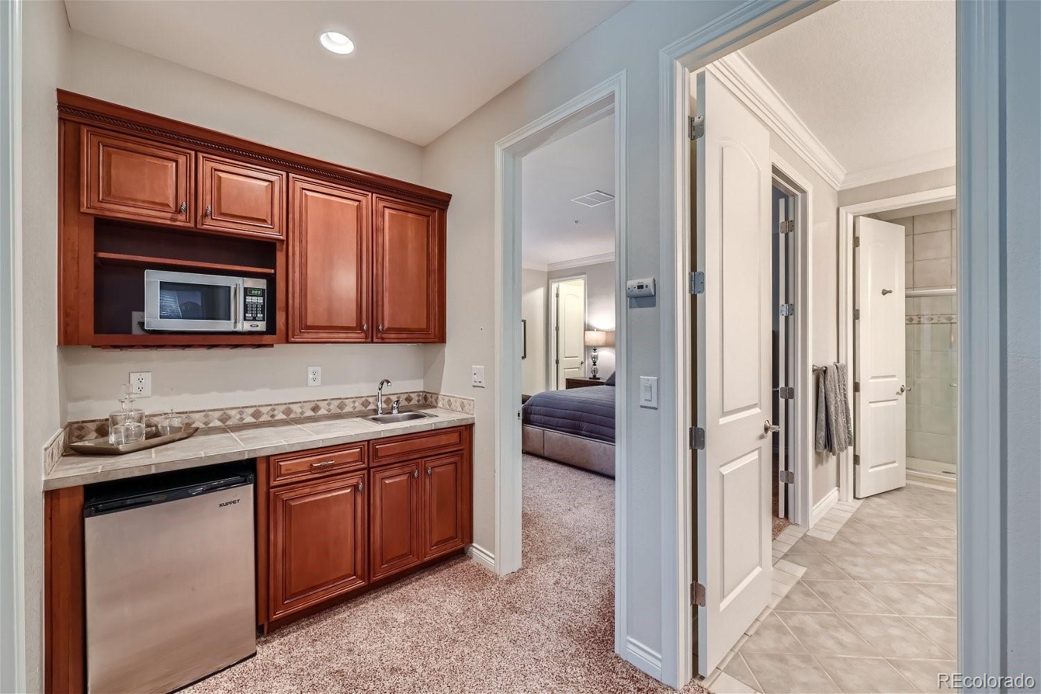 4320 Chateau Ridge Road Castle Rock, CO 80108 - Photo 18 of 32 Gallery Image 18