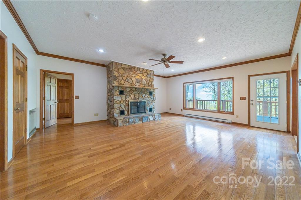 283 Huckleberry Trail Boone, NC 28607 - Photo 8 of 48 Gallery Image 8