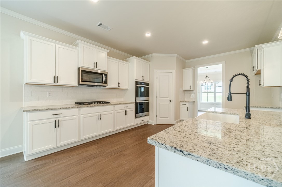 257 Pinewood Drive Covington, GA 30014 - Photo 7 of 33