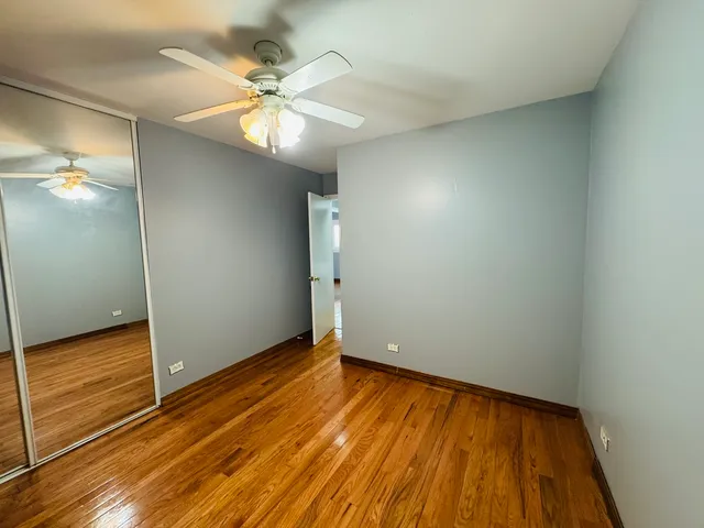 $450,000 | 670 Lakeview Lane, Hoffman Estates, IL 60169