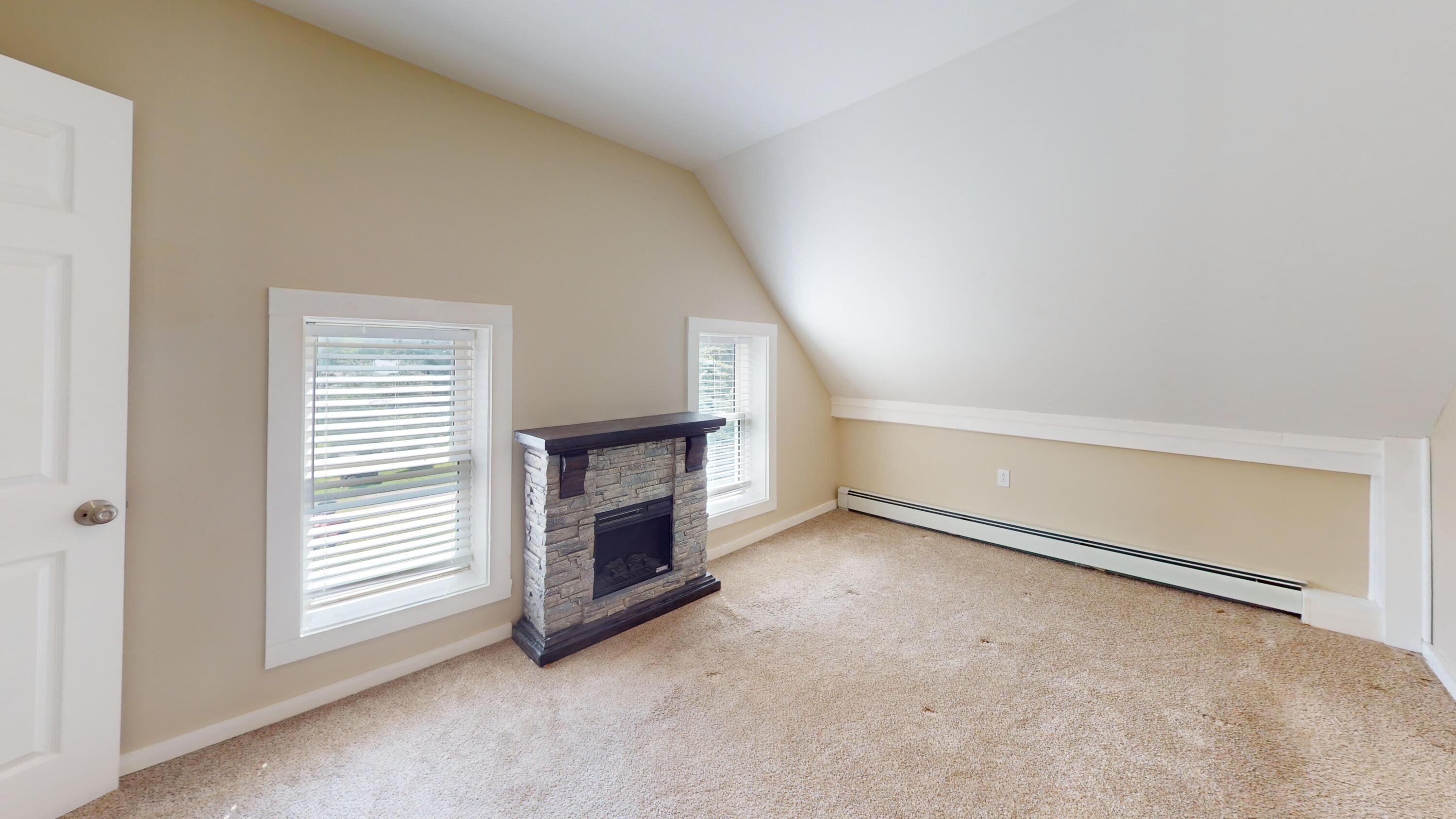 13 Foye Road Manchester, ME 04351 - Photo 13 of 34 10 bedroom1a