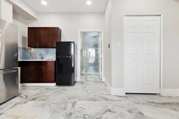 $1,249,995 | 2534 Cliff Drive, Dickinson, TX 77539