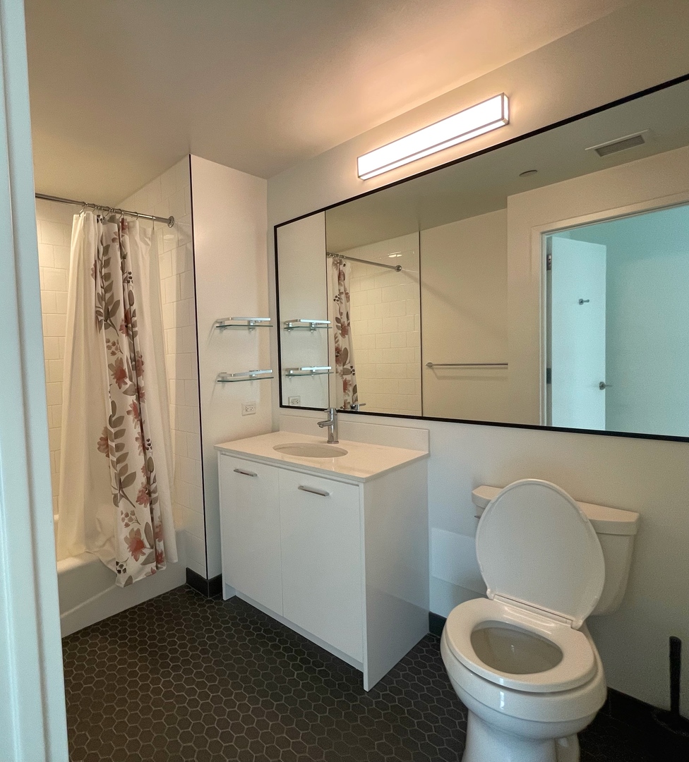 1035 West Van Buren Street, Unit 2000 Chicago, IL 60607 - Photo 9 of 23