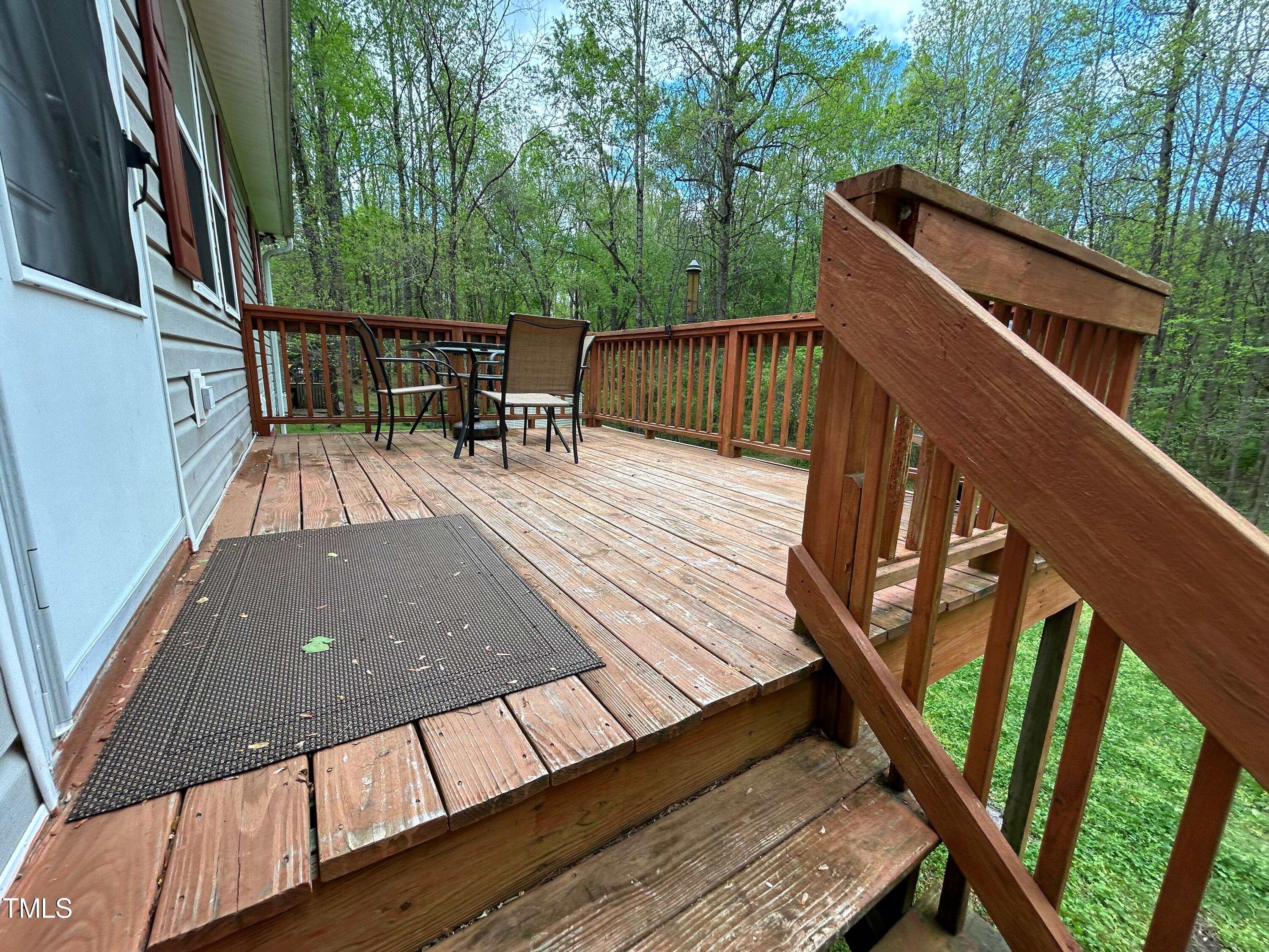 6730 Lakeview Road Mebane, NC 27302 - Photo 23 of 36 Deck