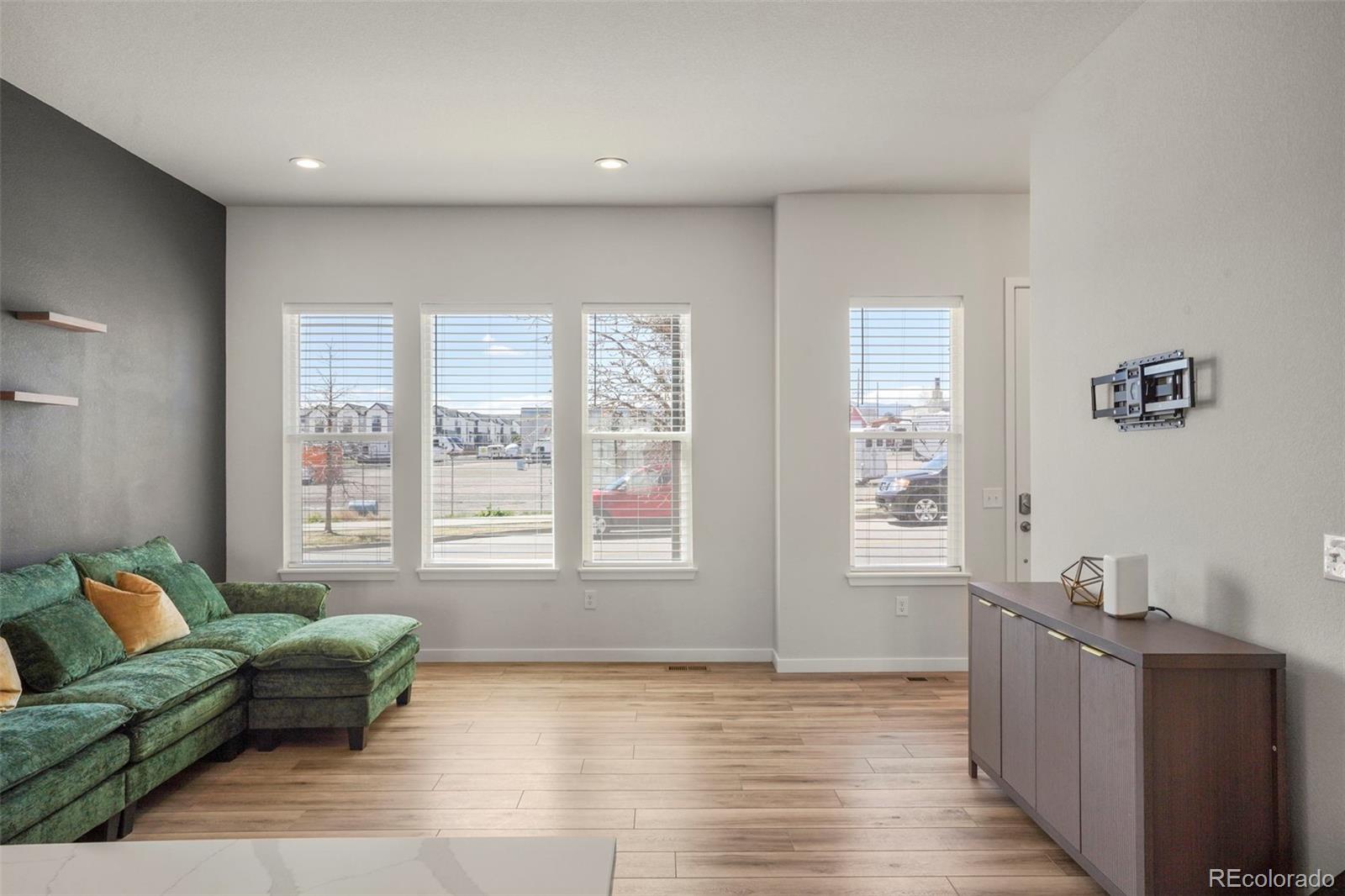 5148 Taft Court Wheat Ridge, CO 80033 - Photo 2 of 31