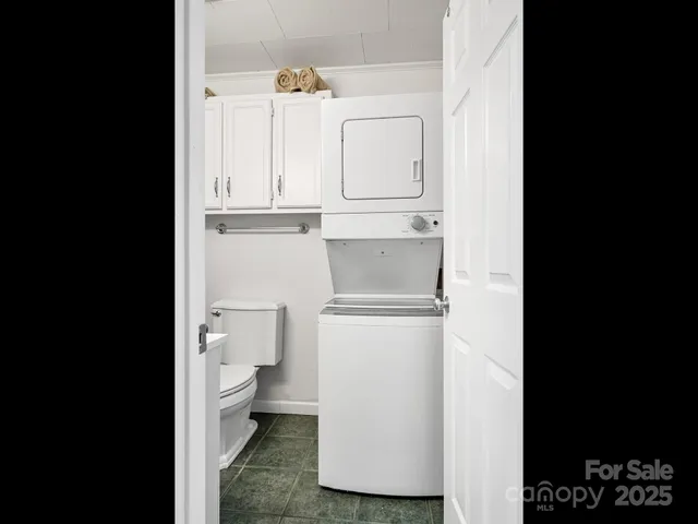 $245,000 | 8033 US 25/70 Highway, Marshall, NC 28753