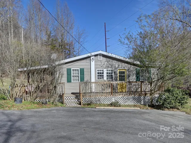 $245,000 | 8033 US 25/70 Highway, Marshall, NC 28753