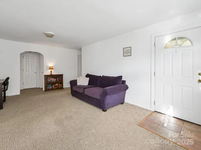 $245,000 | 8033 US 25/70 Highway, Marshall, NC 28753