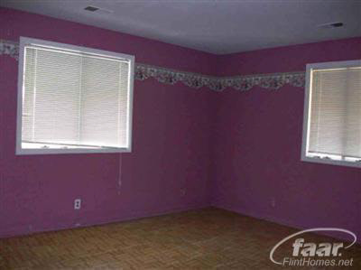 6097 Corunna Road Flint, MI 48532 - Photo 8 of 10 20144240-7.JPG