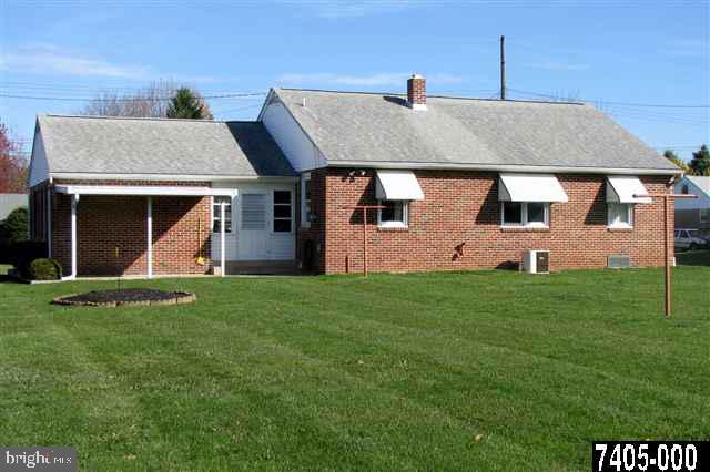 3480 Sycamore Road Dover, PA 17315 - Photo 3 of 18 Gallery Image 3