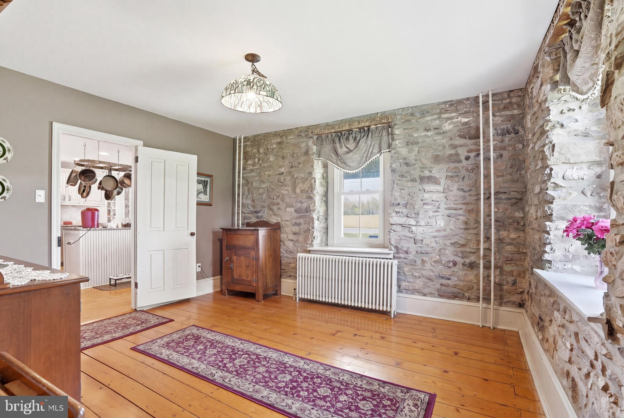572 Halteman Road Souderton, PA 18964 - Photo 23 of 81 Dining room