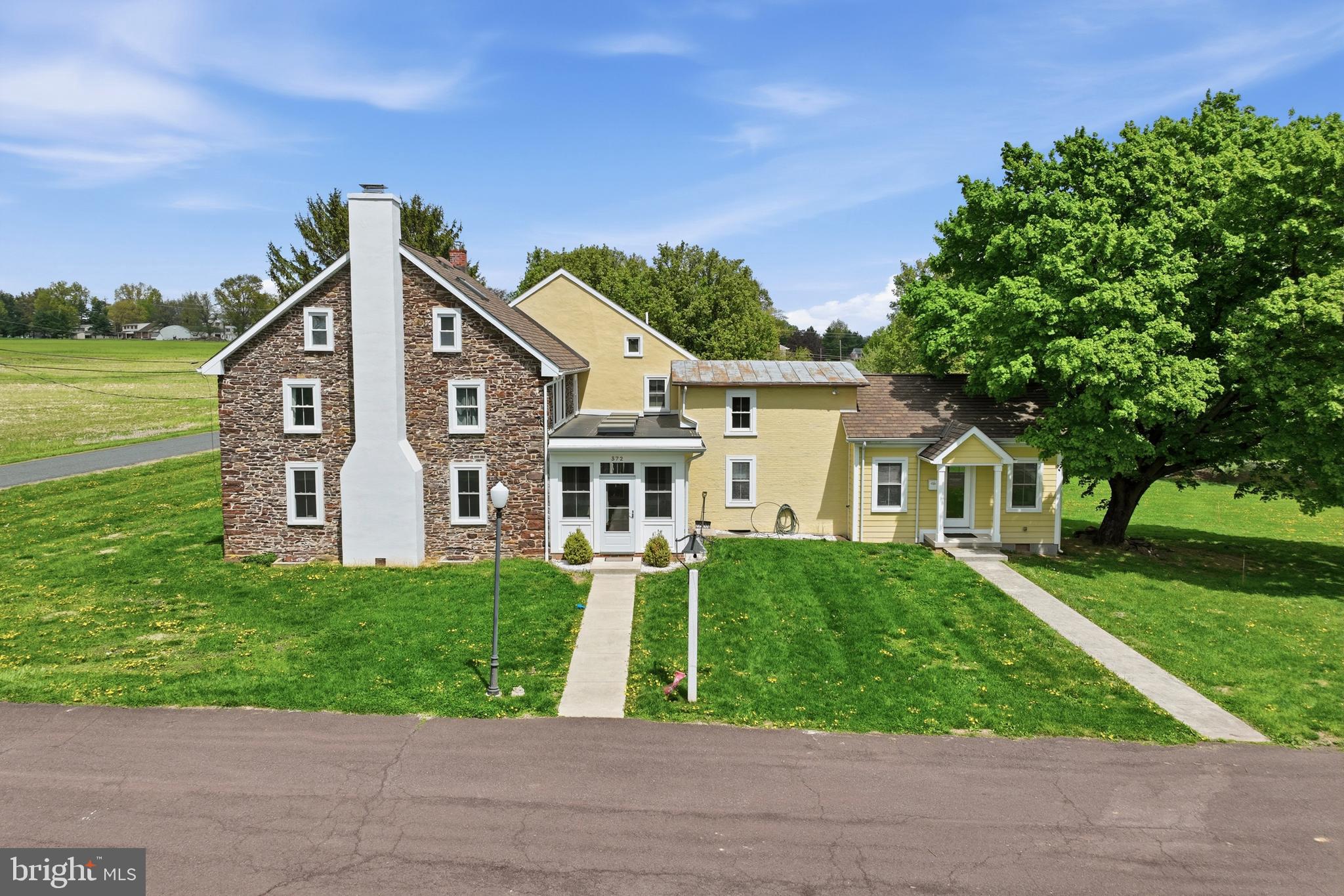 572 Halteman Road Souderton, PA 18964 - Photo 6 of 81 Exterior Front