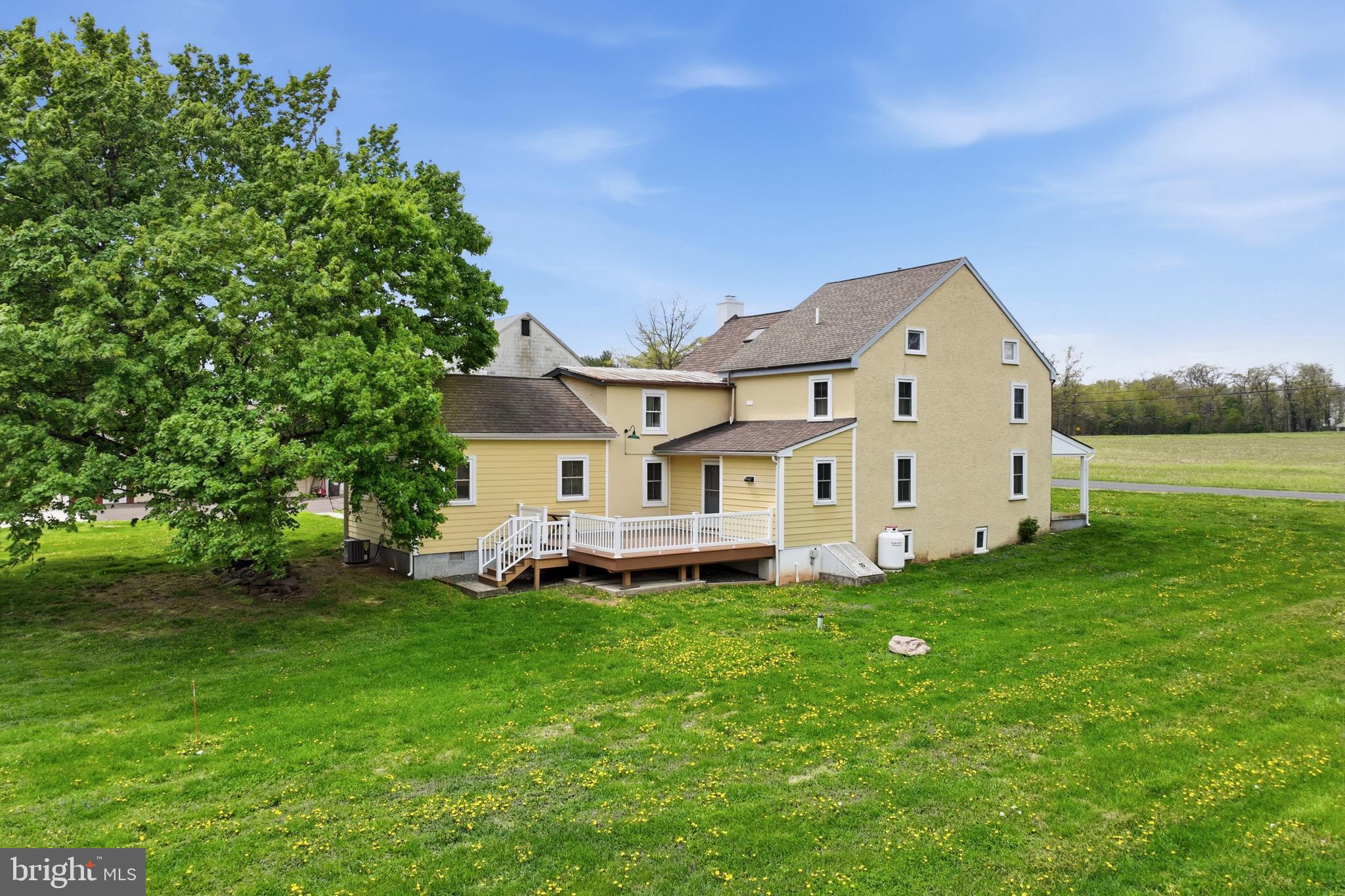 572 Halteman Road Souderton, PA 18964 - Photo 76 of 81 REar of the home