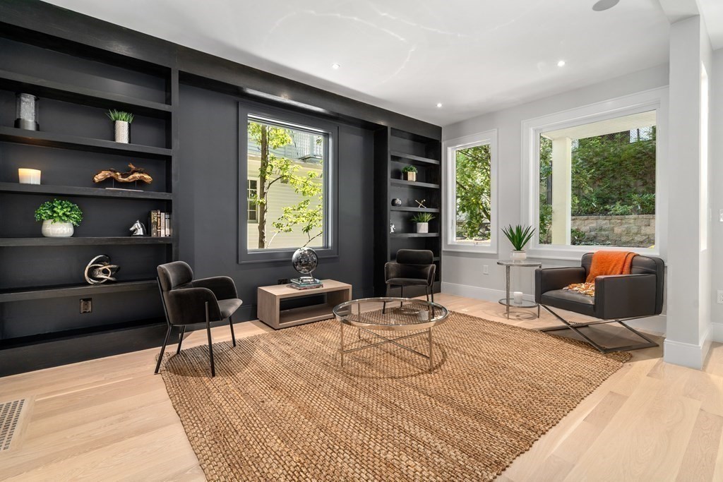 89 University Road Brookline, MA 02445 - Photo 8 of 40