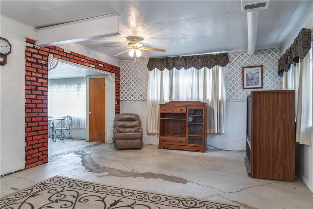 589 Oneida Valley Road Butler, PA 16001 - Photo 18 of 25 Gallery Image 18