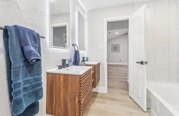 $2,000 | 3301 Winderemere Drive, Arlington, TX 76014