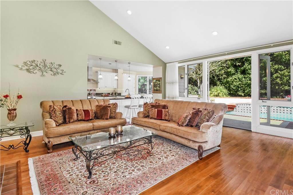 29010 Indian Valley Road Rancho Palos Verdes, CA 90275 - Photo 16 of 44 Gallery Image 16