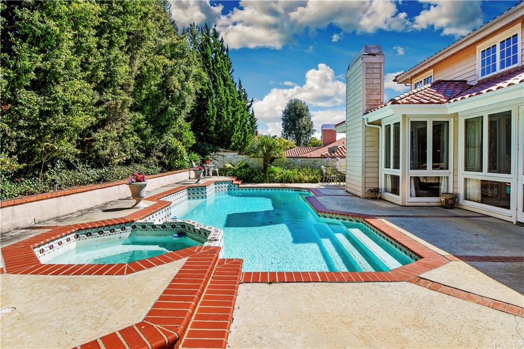 29010 Indian Valley Road Rancho Palos Verdes, CA 90275 - Photo 32 of 44 Gallery Image 32