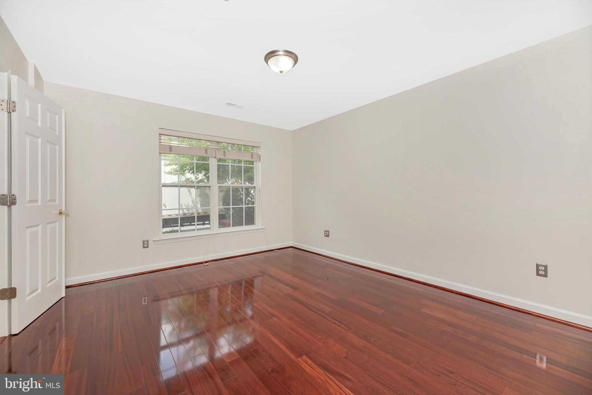 8809 Lew Wallace Road Frederick, MD 21704 - Photo 5 of 67