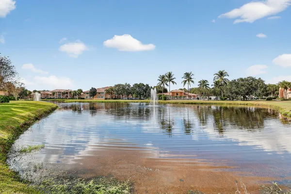 $169,900 | 201 Southwest Palm Drive, Unit 201, Port St. Lucie, FL 34986