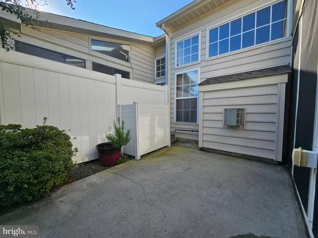 a view of a house with a garage