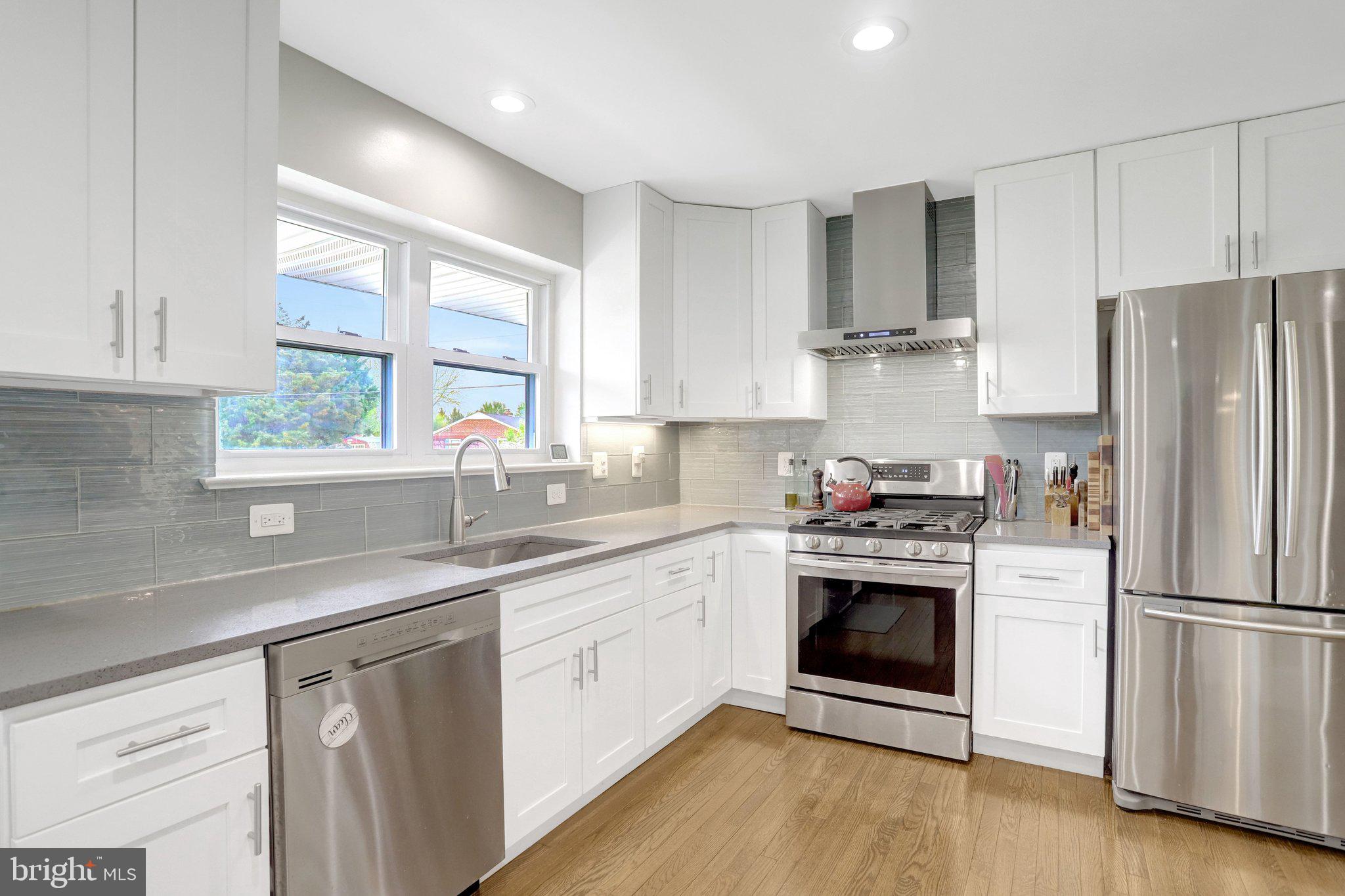 3405 Sharon Chapel Road Alexandria, VA 22310 - Photo 6 of 66