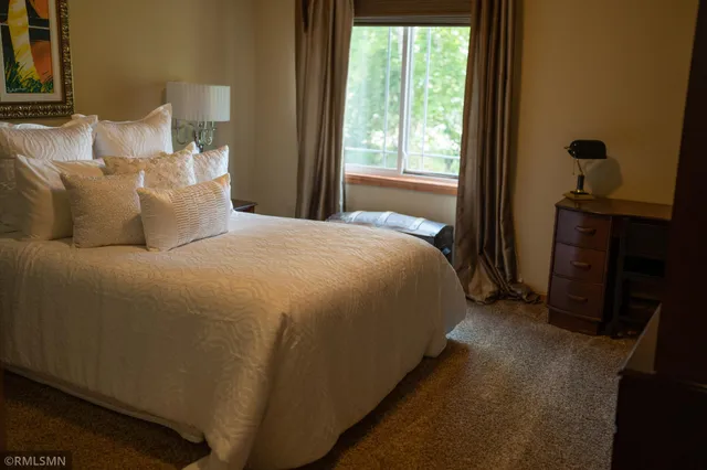 $472,000 | 14578 Hunters Lane, Savage, MN 55378