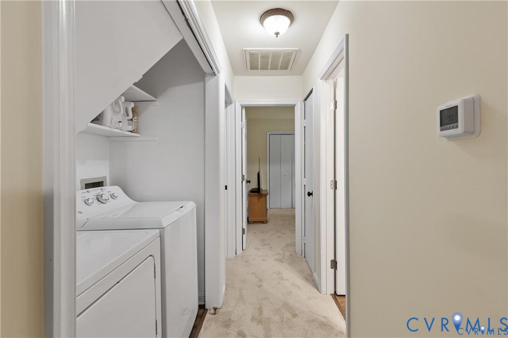 13501 Buck Rub Drive Midlothian, VA 23112 - Photo 20 of 35 a utility room with dryer and washer