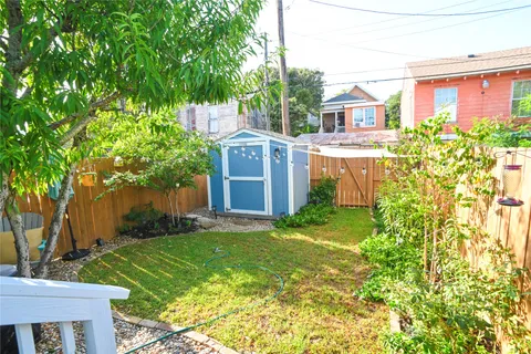 $369,000 | 1816 Ursuline Street, Galveston, TX 77550