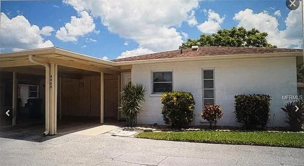 $1,900 | 5059 Live Oak Circle, Unit 5059, Bradenton, FL 34207