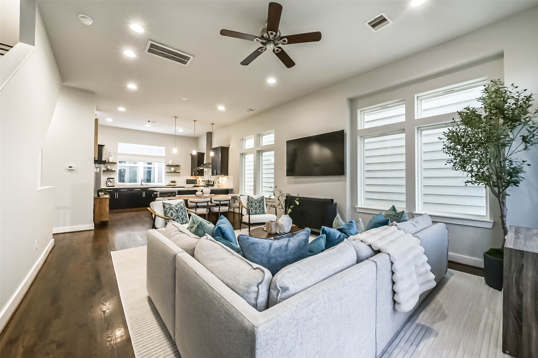 1306 Roberts Street Houston, TX 77003 - Photo 20 of 37