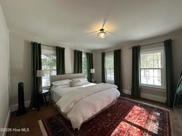 $2,300 | 114 East 12th Street, Washington, NC 27889