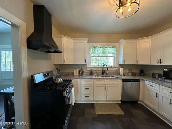 $2,300 | 114 East 12th Street, Washington, NC 27889