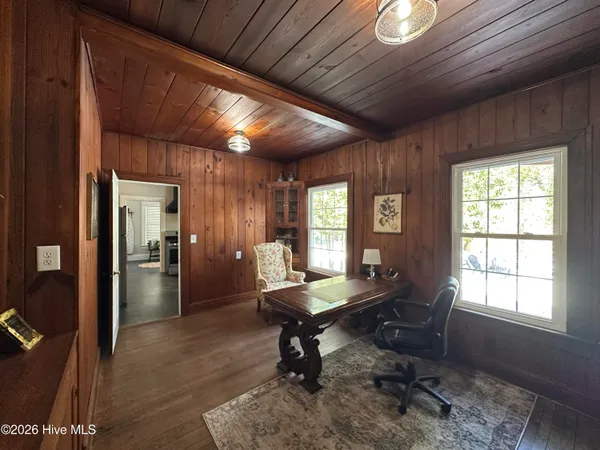 $2,300 | 114 East 12th Street, Washington, NC 27889